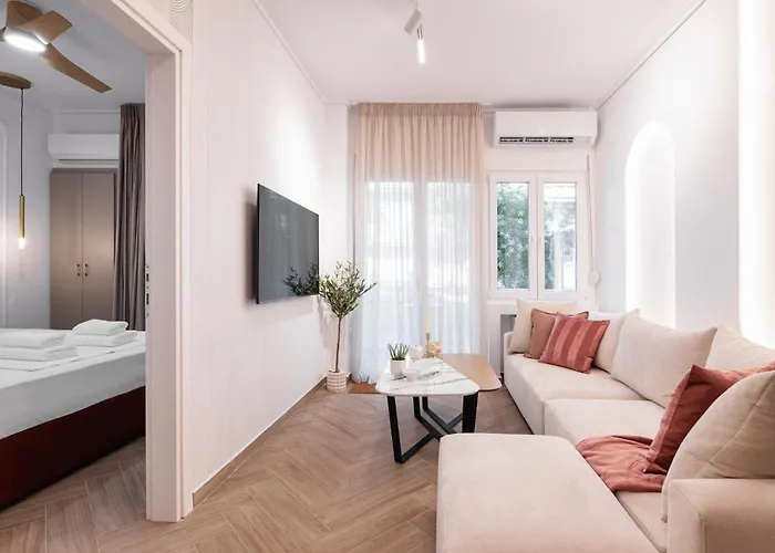 F & B Collection - 3 Bedroom Flat * Szaloniki