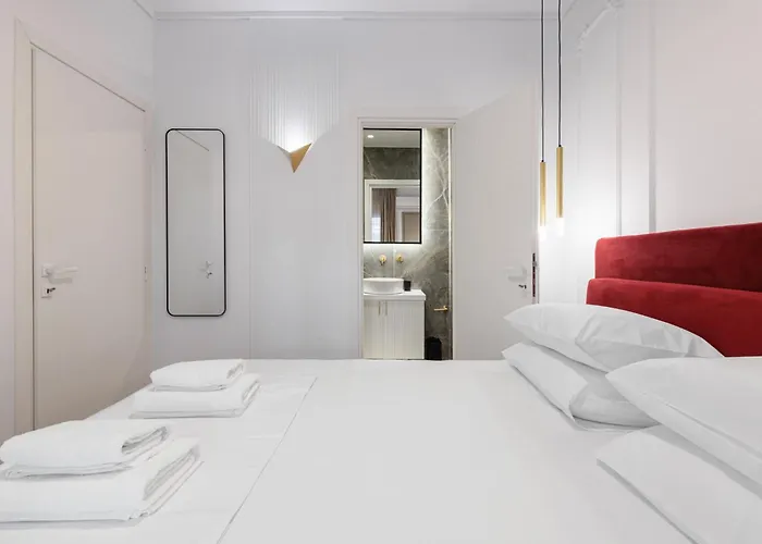 F & B Collection - 3 Bedroom Flat * Thessalonique