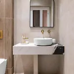F & B Collection - 3 Bedroom Flat * Thessaloníki